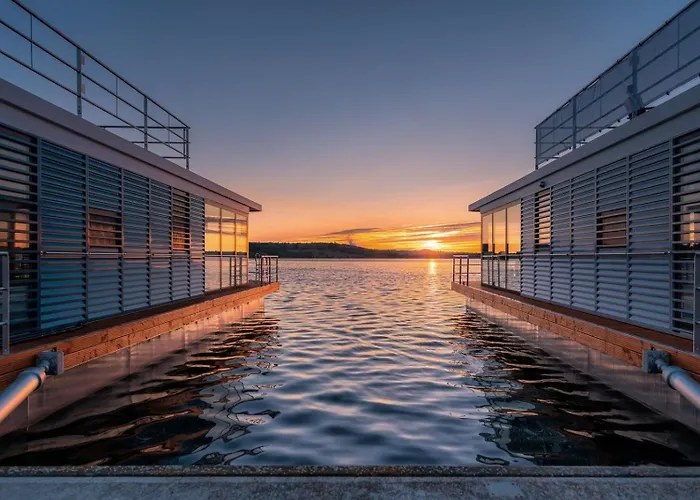 Hausboot Hering - Lp7 *